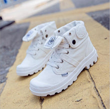 Load image into Gallery viewer, Lace Up Canvas Shoes