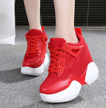 Load image into Gallery viewer, Women's Thick Sole Sneakers