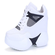 Load image into Gallery viewer, Women's Thick Sole Sneakers