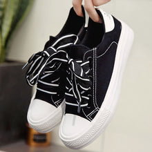 Load image into Gallery viewer, Butterfly Knot Sewing Shoes