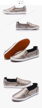 Load image into Gallery viewer, Studs Crystal Shoes